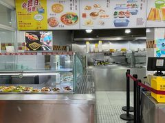 -六和餐饮(东城根店)