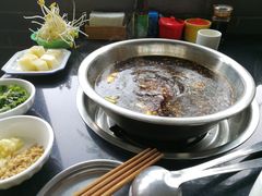 -水碾河肥兔火锅(水碾河店)