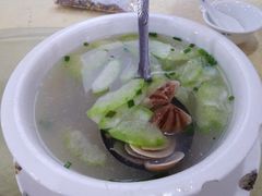 -源海渔村·现捞海鲜(大角湾店)