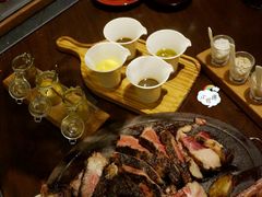 -恰餐厅及酒吧 CHAR Bar & Grill (北京丽都皇冠假日店)