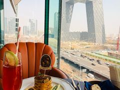 -福楼毕斯罗F Bistronome(国贸商城约会地标景观店)