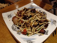 -新凯里酸汤鱼(飞山街店)