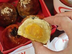 -HOT CRUSH趁热集合·现烤面包(环球港店)