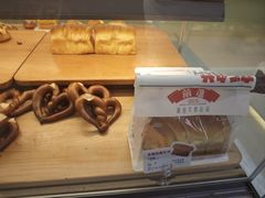 -红星前进面包牛奶公司(君太店)