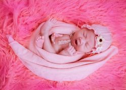 -爱儿宝孕妇儿童亲子摄影(月亮河店)