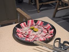 -蚂蚁洞·烤肉大营地(上海静安大悦城店)