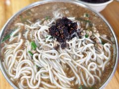 -正宗杨记普洱酸醋米线(总店)