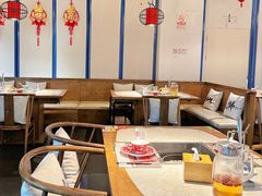 -尚尚仙·酸汤猪手·猪肚鸡火锅(华联万柳购物中心店)