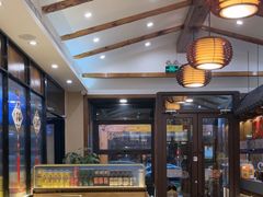 -青瓦餐厅·生鱼片·韩园烤肉(西塔店)