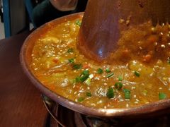 招牌陶锅洋芋鸡-觅山云南菜(泊富ICITY店)