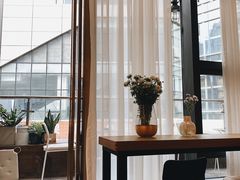 靠窗位-角落低卡烘焙(正弘城店)