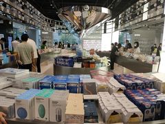-苏宁极物(苏宁生活广场店)