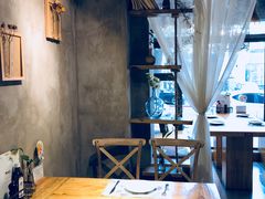 -麦甜创意轻食餐厅(西康路店)