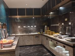 -半岛翡丽海鲜自助餐厅(观风亭店)