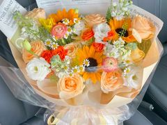 -亭亭鲜花店(中山北路店)