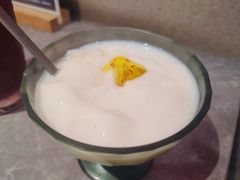-瑞虹新天地月亮湾