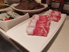 -海底捞火锅鲜切牛肉主题店(长寿路店)