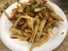 -江城燕子大排档(江汉路步行街店)