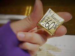 -VENCHI 闻绮(北京国贸商城店)