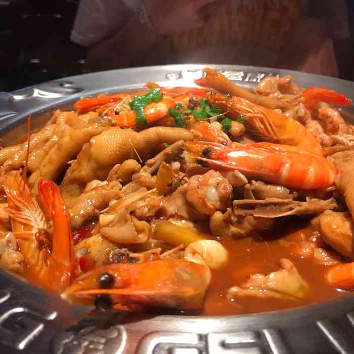 胖哥俩肉蟹煲(名城广场店)