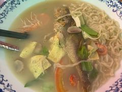 -霆记海鲜·只为这碗面(滨江店)