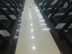 -开阳里游泳健身