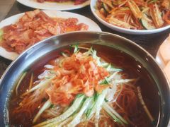 -韩风烤牛肉冷面店