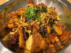 微辣麻辣香锅-愉肴麻辣香锅(中山路店)