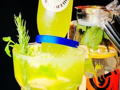 -鸣记脆皮烤鱼·海鲜烤鱼(三八广场店)