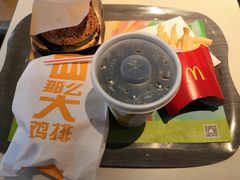 -麦当劳(龙之梦购物中心店)