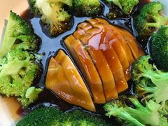 西兰花鲍片-功德林(南京西路店)