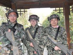 -崇明岛拓展训练真人CS镭战基地