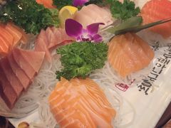 -青瓦餐厅·生鱼片·韩园烤肉(西塔店)