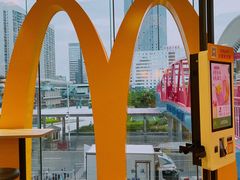 -麦当劳(世贸店)