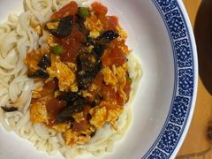 -肘子酥·天津菜·特色捞面(德云社店)