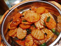 -洞庭土菜小炒馆(易发广场店)