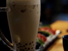 大红袍珍珠奶茶-湊湊火锅·茶憩(磐基中心店)