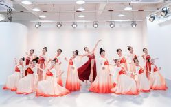 -深舞形体民族舞蹈工作室