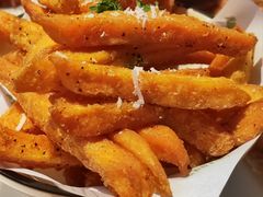 -JINNS锦时 steak&pizza(浸信会礼拜堂旧址店)
