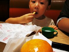 -The Habit Burger Grill 哈比特汉堡(爱琴海店)
