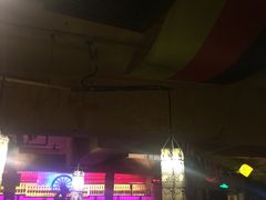 -Helens海伦司小酒馆(津湾广场店)