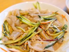 -关东小磨东北菜(上海长风大悦城店)