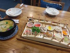 -双桥园·云南过桥米线(古城南门店)