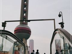 -陆家嘴空中步行连廊