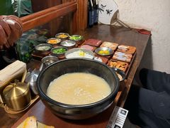 -银米·云南传统过桥米线(双廊黑金冠店)