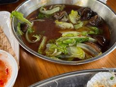 -御霞苑泥烩鸡休闲农庄