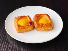 黄桃酥皮挞-BLAQ咖啡(骏豪店)