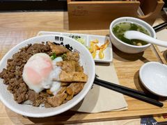 -熊吞·大碗丼烧肉饭(西市场嘉华店)