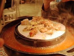招牌红酸汤涮锅底-小肚皮饮食店