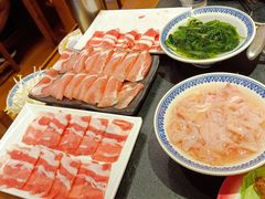 -沸炉重庆老火锅(军事博物馆店)